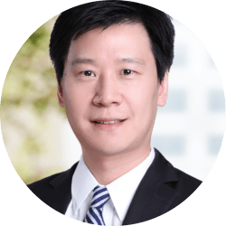 headshot of Henry Chen